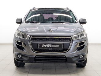 фото Peugeot 4008 2012