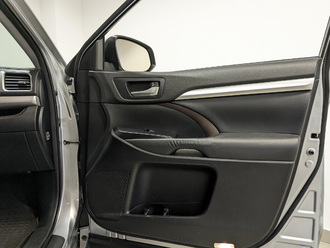 Фото Toyota Highlander с пробегом