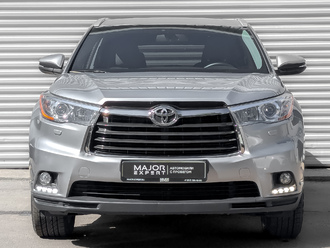 фото Toyota Highlander III 2014