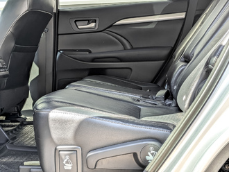 Toyota Highlander с пробегом в автосалоне Форис Авто