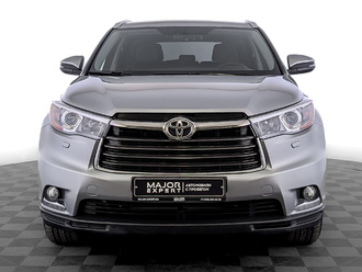 фото Toyota Highlander III 2014