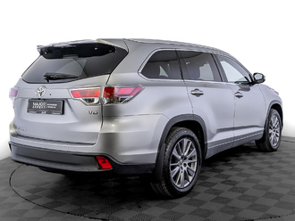 фото Toyota Highlander III 2014
