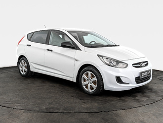 фото Hyundai Solaris I 2013