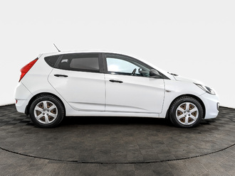 фото Hyundai Solaris I 2013