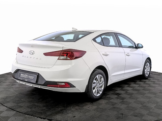 фото Hyundai Elantra VI 2019