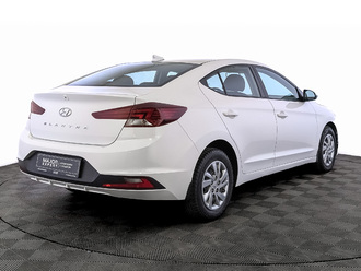 фото Hyundai Elantra VI 2019