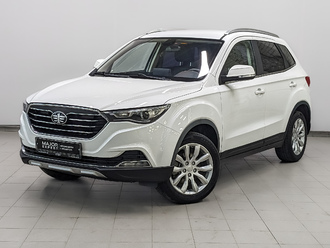 фото FAW Besturn X40 2021