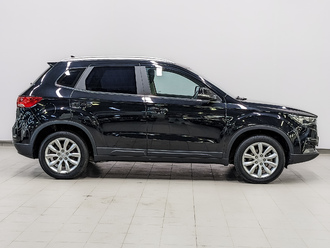 фото FAW Besturn X40 2021
