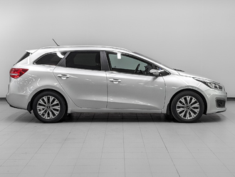 фото Kia Cee`d II 2016