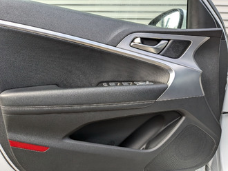Фото Genesis G70 с пробегом