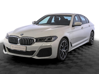 фото BMW 5 (G30/F90) 2020