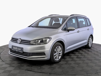 фото Volkswagen Touran II 2016