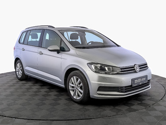 фото Volkswagen Touran II 2016