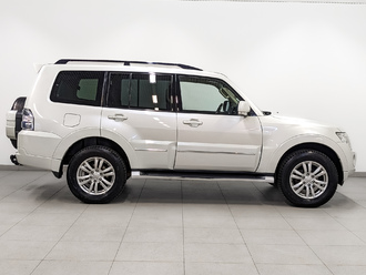 фото Mitsubishi Pajero IV 2013