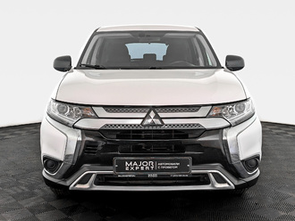 фото Mitsubishi Outlander III 2021
