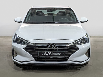 фото Hyundai Elantra VI 2019