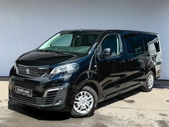 фото Peugeot Traveller 2021