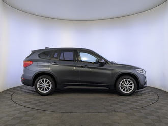 фото BMW X1 (F48) 2017