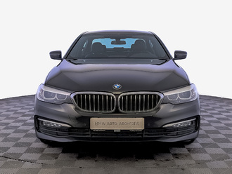 фото BMW 5 (G30/F90) 2018