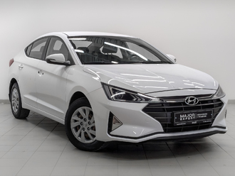 фото Hyundai Elantra VI 2020