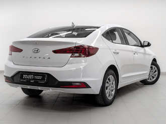 фото Hyundai Elantra VI 2020