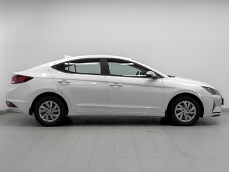 фото Hyundai Elantra VI 2020