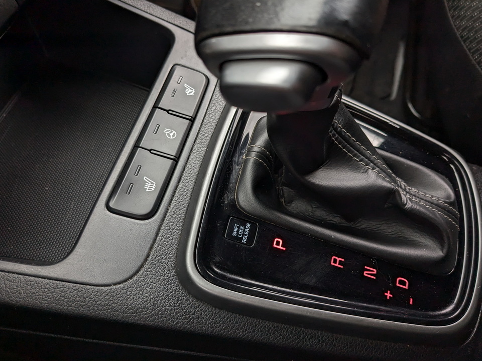 Kia Rio X с пробегом в автосалоне Форис Авто