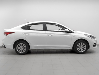 фото Hyundai Solaris II 2019