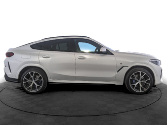фото BMW X6 (G06) 2022