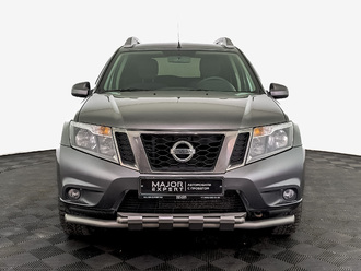 фото Nissan Terrano D10 2016