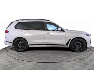 фото BMW X7 (G07) 2021
