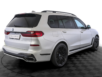 фото BMW X7 (G07) 2021