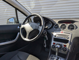 Фото Peugeot 408 с пробегом