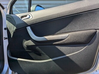 Фото Peugeot 408 с пробегом