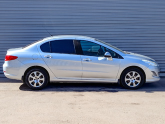 фото Peugeot 408 2012