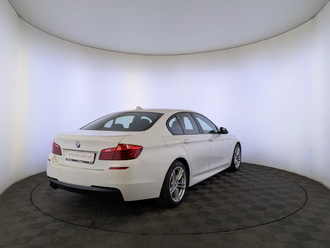 фото BMW 5 (F10/F11) 2016