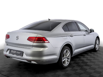 фото Volkswagen Passat B8 2019