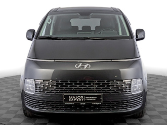 фото Hyundai Staria 2022