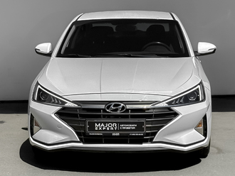 фото Hyundai Elantra VI 2019