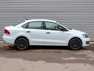 фото Volkswagen Polo Sedan 2017