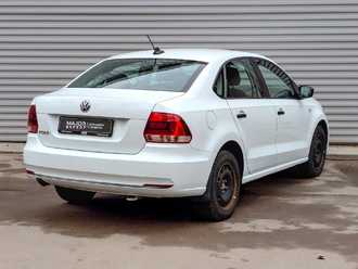 фото Volkswagen Polo Sedan 2017