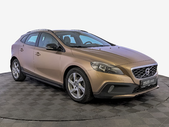 фото Volvo V40 II 2014