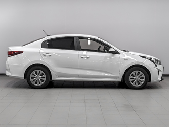 фото Kia Rio 2021