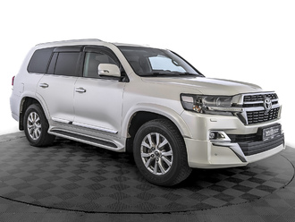 фото Toyota Land Cruiser 200 2021