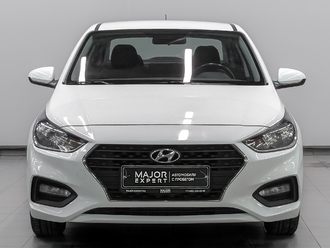 фото Hyundai Solaris II 2019