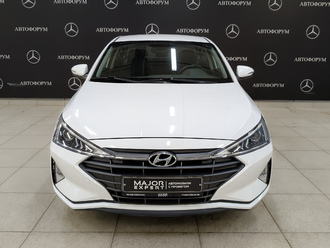 фото Hyundai Elantra VI 2019