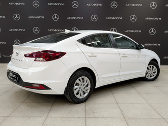 фото Hyundai Elantra VI 2019