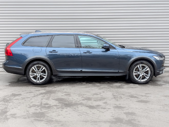 фото Volvo V90 CC 2017