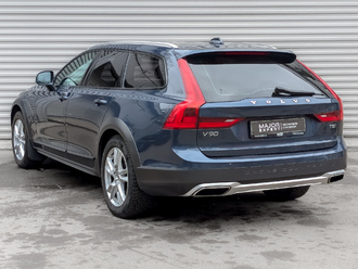 Фото Volvo V90 Cross Country с пробегом