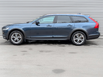 Фото Volvo V90 Cross Country с пробегом